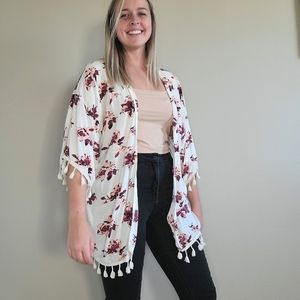 SO Cream Floral Panco